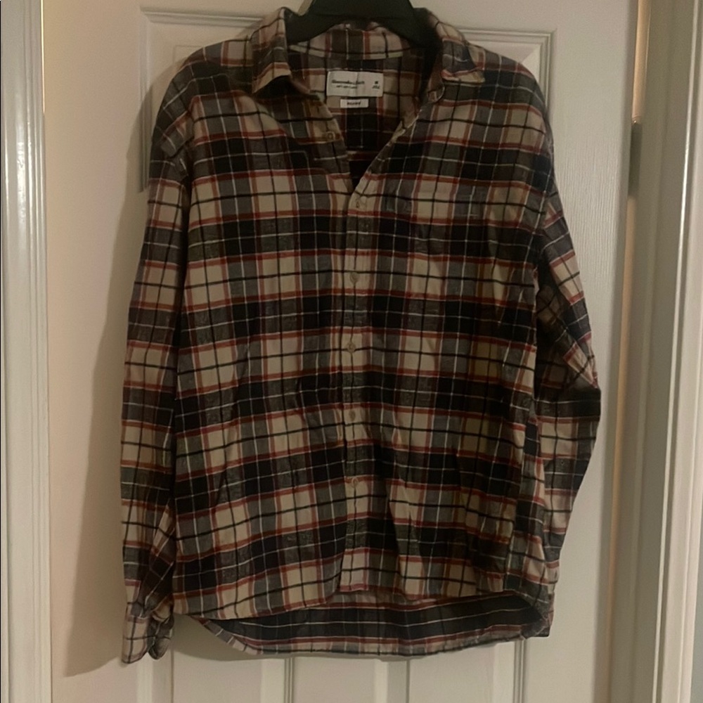 Abercrombie & Fitch Plaid Button-Up Shirt